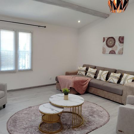 Maison Chez Marthe Le Muy Kültér fotó